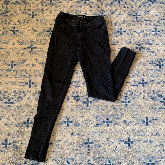 Black Skinny Jeans - Picture 3 of 8